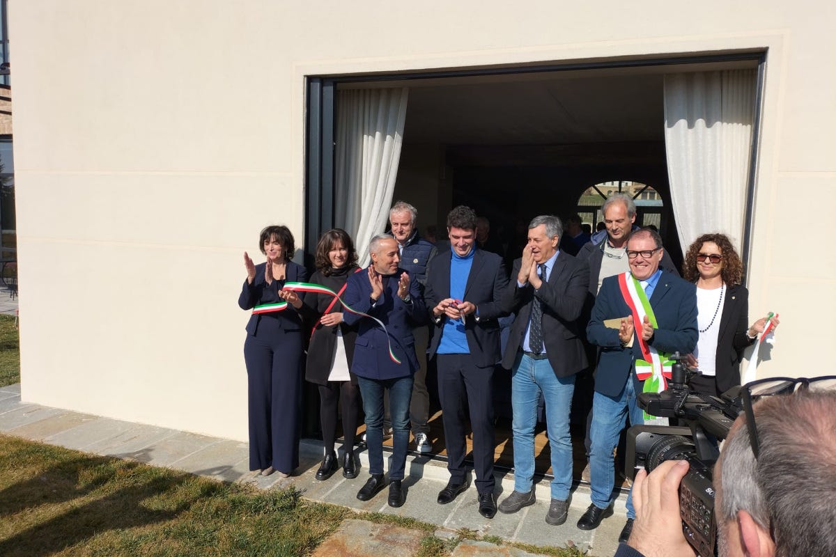 Inaugurata la nuova Cantina Emanuele Gambino a Costigliole d'Asti con due masterclass